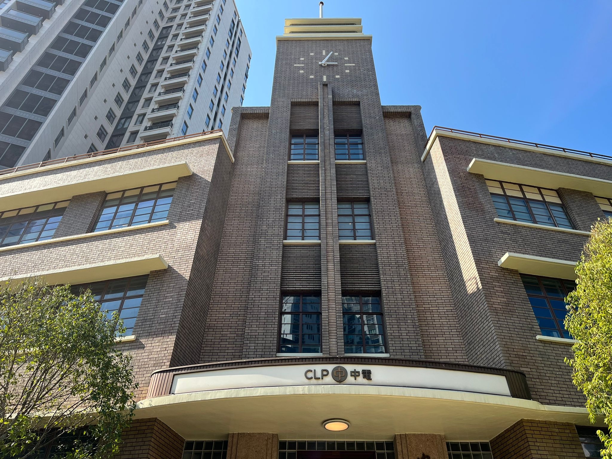 Self Photos / Files - 321b296e-ad4f-42a4-a3b8-23ddffc55425